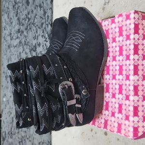 Black ankle boots